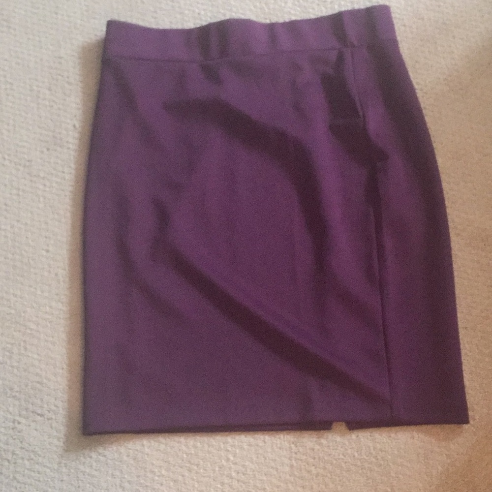 Like new Size 22 Plum Eloquii Pencil Skirt